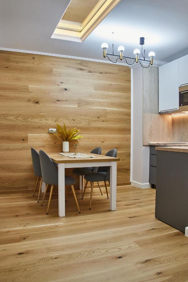 Apartament Travel La Casa Piano House,Cu Parcare Alba Iulia Exterior foto